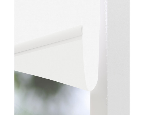 Nahaufnahme einer weißen Fensterrollo