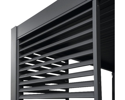 Detailansicht einer Lamellenwand für den Außenbereich