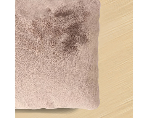 Dekokissen aus Kunstfell