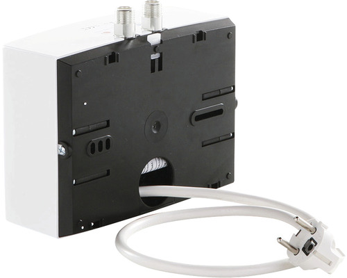 Rückansicht eines elektronischen Durchlauferhitzers mit Stecker