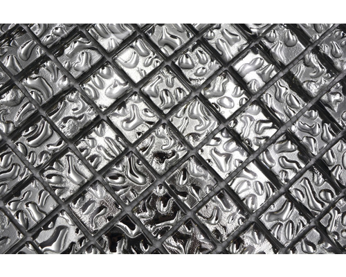 Quadratische Mosaikfliesen mit strukturierter Oberfläche