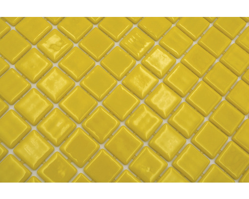 Gelbe Mosaikfliesen für Wand- und Bodengestaltung