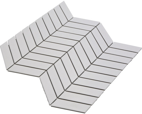 Mosaikmatte mit Fischgrätmuster