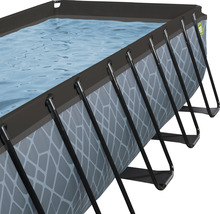 Aufstellpool mit Stahlrahmen und Wasseroberfläche