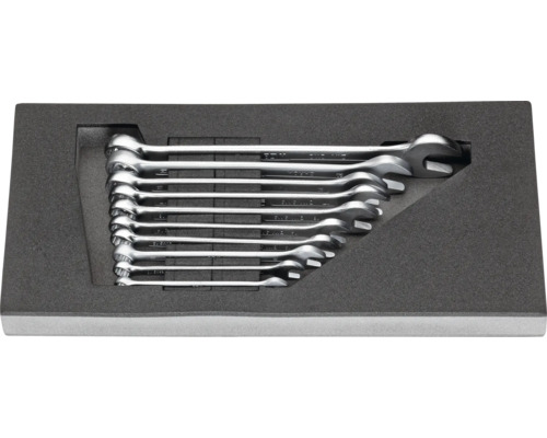 Satz Ringmaulschlüssel im Werkzeugkasten