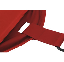 Detailaufnahme einer roten Hängemattenbefestigung mit Schlaufe