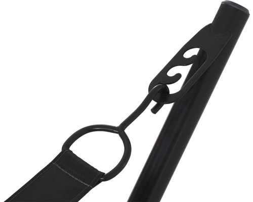 Detailaufnahme einer Hängemattenbefestigung an einem Hängemattengestell