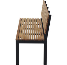 Gartenbank aus Holz mit Metallgestell in Seitenansicht