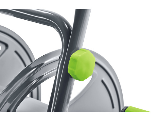 Detailansicht einer Schlauchbox mit Drehknopf