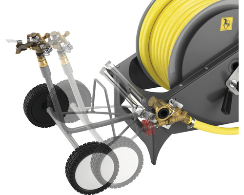 Gartenschlauchwagen mit gelbem Schlauch und Bewässerungsaufsatz