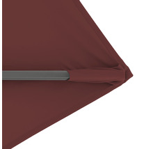 Detailaufnahme einer Markise mit Gestell