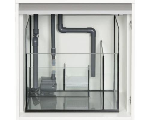 Aquariumunterschrank Innenansicht mit Pumpe und Rohrleitungen