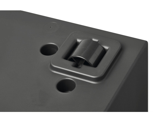 Detailansicht einer schwarzen Rollenhalterung