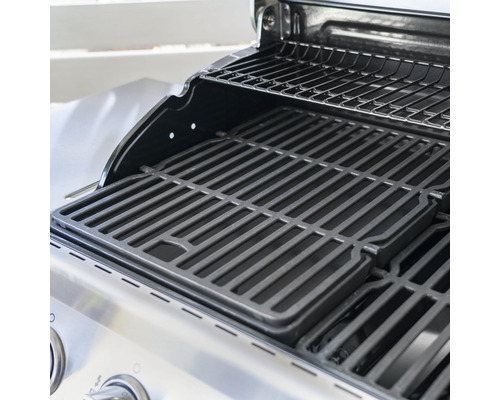 Grill mit Grillrost und Warmhalterost