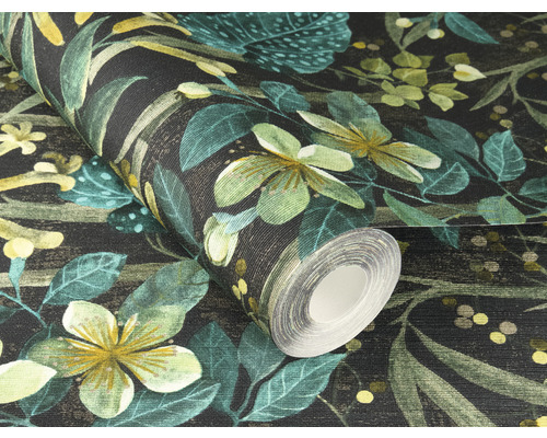 Eine Rolle Tapete mit floralem Muster auf dunklem Grund
