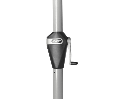 Doppler Logo am Kurbelgehäuse eines Sonnenschirms