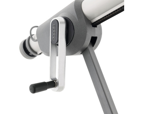 Detailansicht einer Kurbel für einen Sonnenschirm mit Doppler Logo