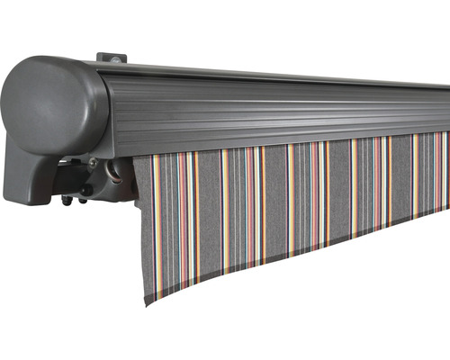 Markise mit gestreiftem Markisenstoff