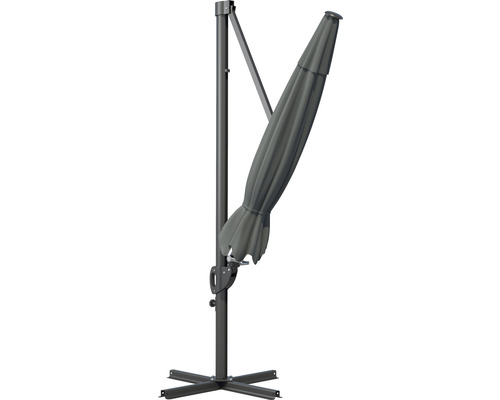 Seitenschirm mit Fußkreuz und geschlossenem Schirm