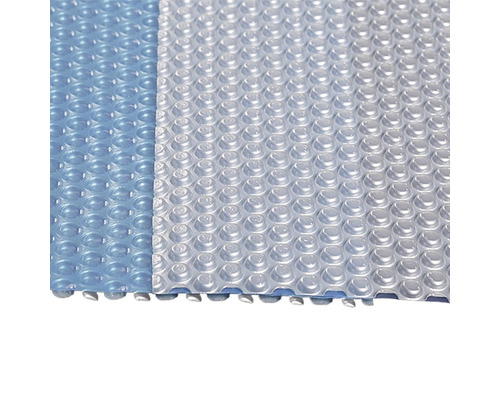 Poolabdeckung mit Noppenstruktur