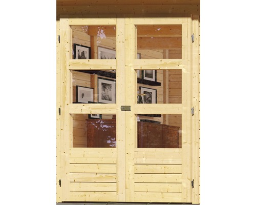 Doppeltür mit Glaseinsätzen für ein Gartenhaus