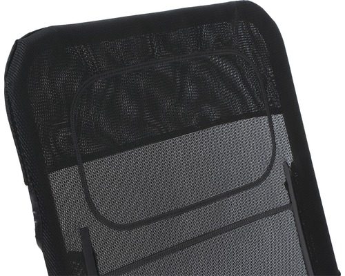 Detailansicht eines Stuhls mit Netzstruktur