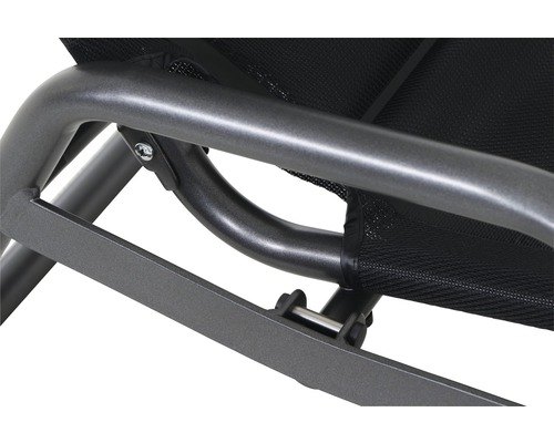 Detailansicht des Rahmens eines Gartenmöbelstücks