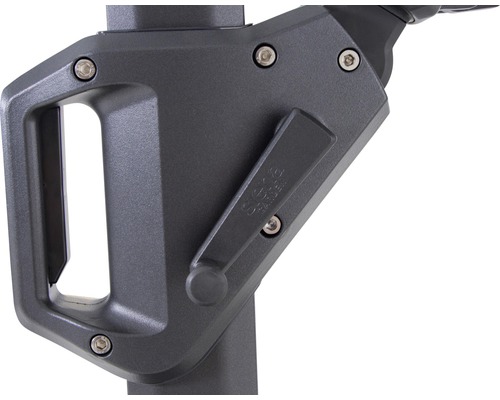 Detailansicht einer Handkurbel zur Bedienung eines Sonnenschirms