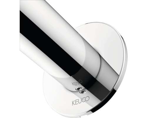 Keuco Logo auf einer Haltestange im Badezimmer