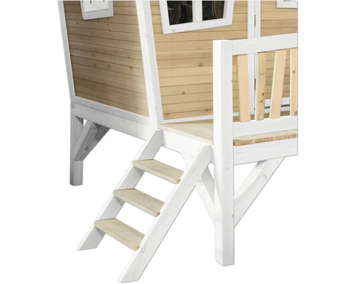 Detailansicht eines Holzspielhauses mit Treppe und Veranda