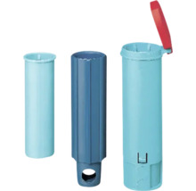 Drei Kunststoffhülsen für Gartengeräte