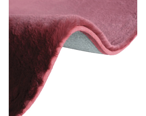 Detailansicht eines Teppichs mit Flor