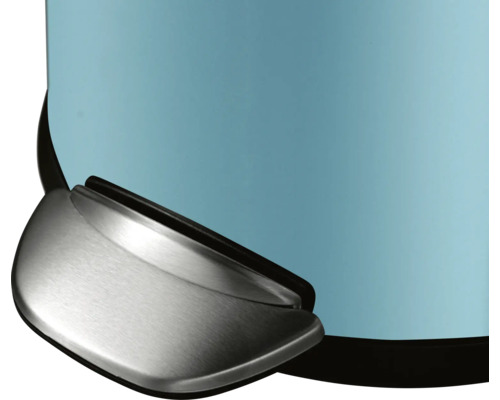 Detailansicht eines Treteimers mit Pedal