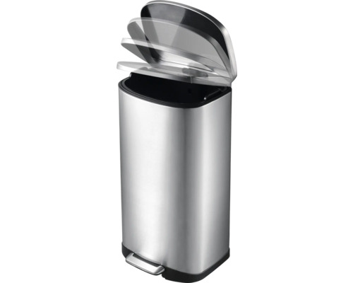 Treteimer aus Metall mit schwingendem Deckel