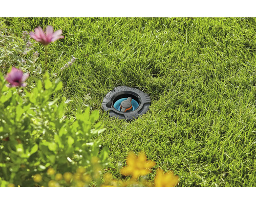 Versenkregner in einem Rasen