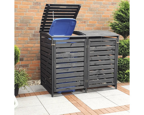 Doppel Mülltonnenbox aus Holz mit geöffnetem Deckel vor einer Hauswand