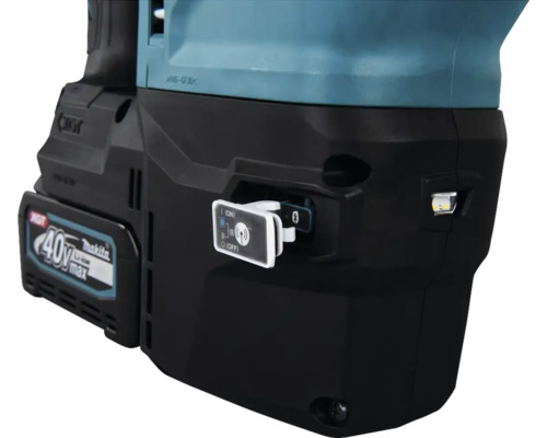 Makita Werkzeug-Detailansicht mit 40 Volt Akku und Schalter