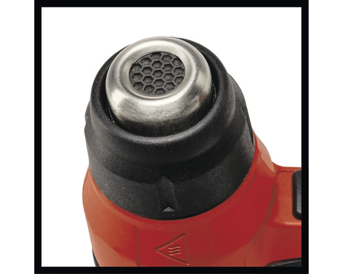 Nahaufnahme einer Heissluftpistole mit Düsenaufsatz