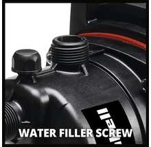 Detailaufnahme einer Wasserpumpe mit Wasserfüllschraube