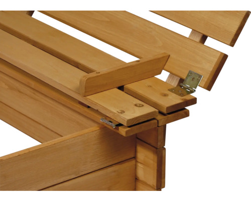 Detailansicht einer Gartenbank mit aufklappbarer Sitzfläche aus Holz