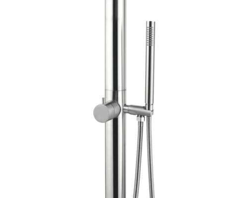 Freistehende Duscharmatur mit Handbrause und Brauseschlauch