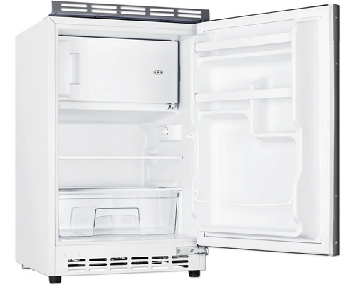 Geöffneter Minikühlschrank mit Ablagen