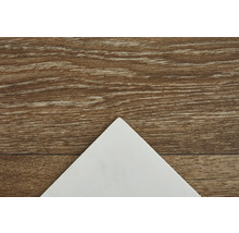 Holzboden mit weißer Dreiecksform