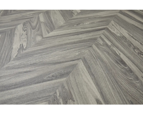 Nahaufnahme eines Bodens mit Fischgrätmuster