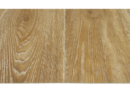 Nahaufnahme von Laminatboden mit Holzoptik