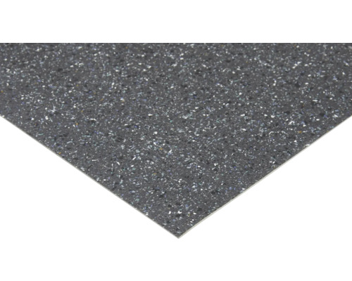 Graue Bodenfliese mit gesprenkeltem Muster.