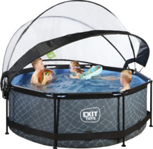 Gartenpool mit Überdachung und spielenden Kindern