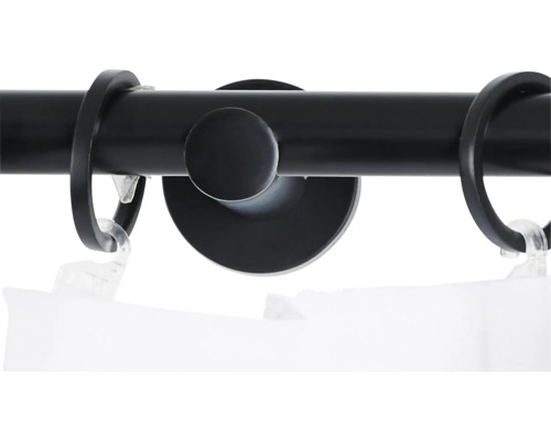 Gardinenstange mit Ringen und Gardinen