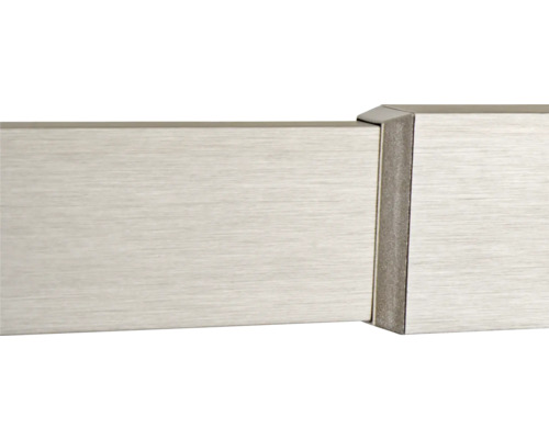 Metallgardinenstange mit Endstück