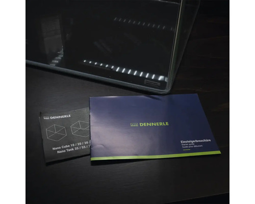 Dennerle Aquarium mit Bedienungsanleitung